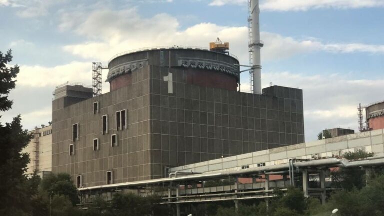 La central nuclear de Zaporozhie-min (1)