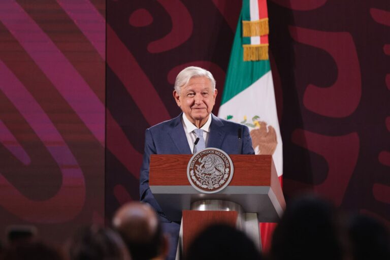 amlo.j1106.pg-min